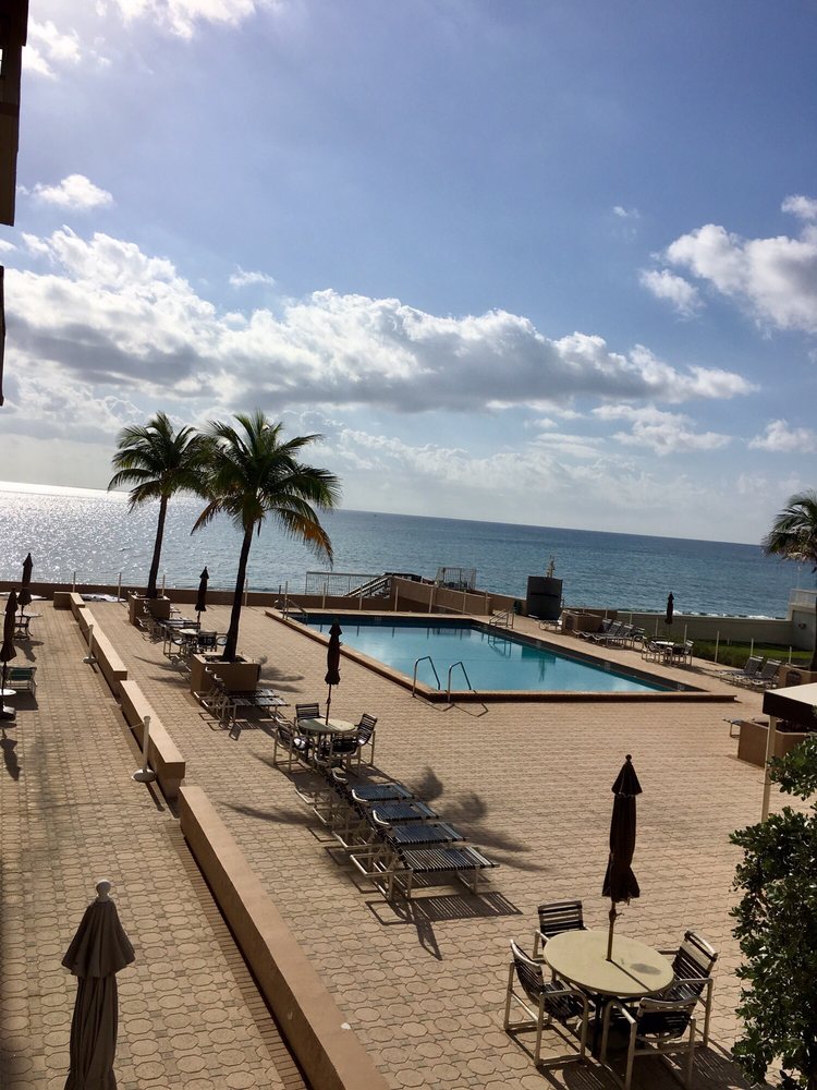 THE PATRICIAN OF PALM BEACH 3450 S Ocean Blvd, Palm Beach, Florida