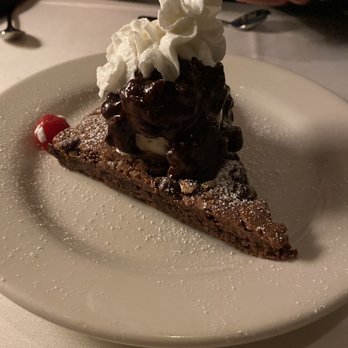 Bob's Steak & Chop House - Austin Downtown - Dessert - Steakhouses Near Me - Austin, Texas