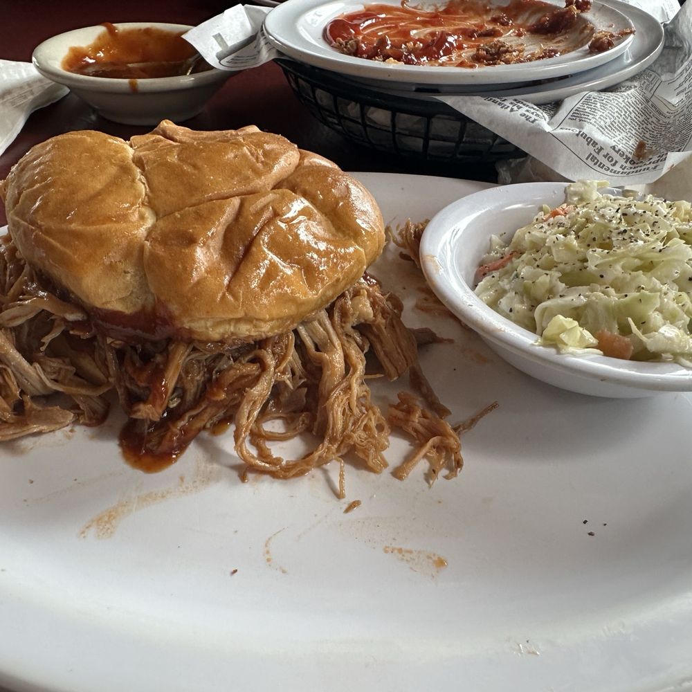 Pulled Pork Sandwich w/side of Cole Slaw Pulled Pork Sandwich w/side of Cole Slaw