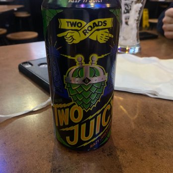 Buffalo Wild Wings - beer - Sports Bars Near Me - Waterbury, Connecticut