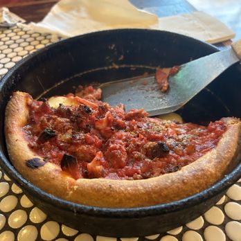 Gino's East - South Loop - Medium Deep-Meaty Legend - Pizza Near Me - Chicago, Illinois