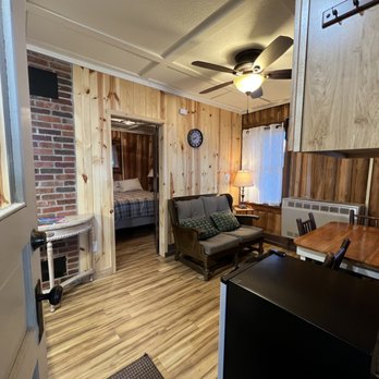 Evergreen Lodge - Sawmill cabin - Resorts Near Me - Boulder Junction, Wisconsin Evergreen Lodge - Sawmill cabin - Resorts Near Me - Boulder Junction, Wisconsin