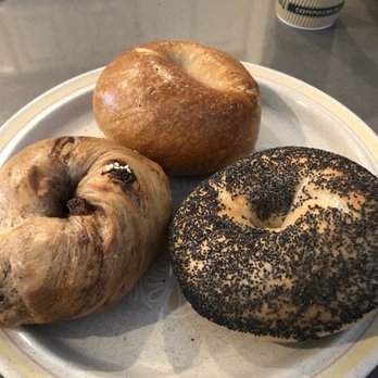 Bubbies Bagels - Cinnamon Raisin, Plain, and Poppyseed - Bagels Near Me - Traverse City, Michigan