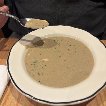 White Dog Cafe - Glen Mills - Kennet Square Mushroom Soup - American Near Me - Glen Mills, Pennsylvania White Dog Cafe - Glen Mills - Kennet Square Mushroom Soup - American Near Me - Glen Mills, Pennsylvania
