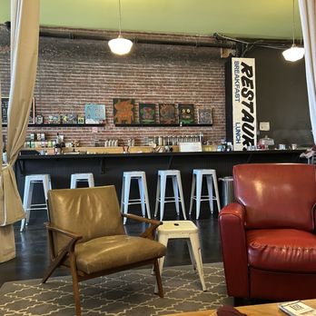 Ten Ton Coffee - Seating, bar, art. - Coffee & Tea Near Me - Waitsburg, Washington Ten Ton Coffee - Seating, bar, art. - Coffee & Tea Near Me - Waitsburg, Washington