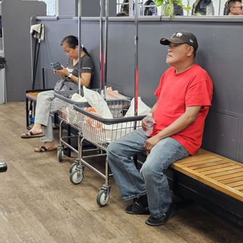 Safi Laundry - Cart holders! - Laundromat Near Me - San Jose, California Safi Laundry - Cart holders! - Laundromat Near Me - San Jose, California