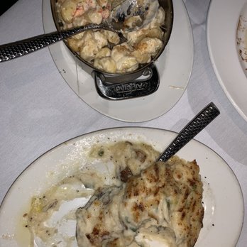 Del Frisco's Double Eagle Steakhouse - Lobster Macaroni & Cheese Chateau Mashed Potatoes - Steakhouses Near Me - Dallas, Texas Del Frisco's Double Eagle Steakhouse - Lobster Macaroni & Cheese Chateau Mashed Potatoes - Steakhouses Near Me - Dallas, Texas