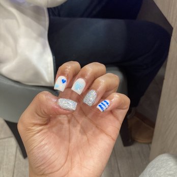 Br Nails - Full set - Nail Salons Near Me - Indianapolis, Indiana