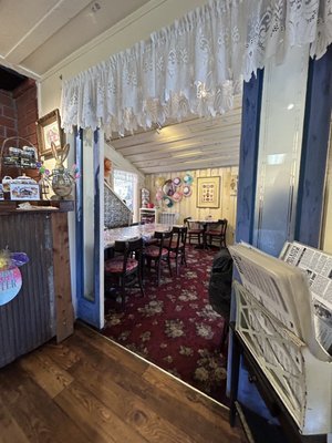 Columbia Kate's Teahouse by null