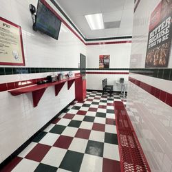 Jet's Pizza - Plenty of seating