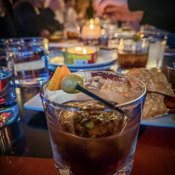 Rood - Vermut - Desserts Near Me - Lakewood, Ohio