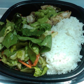 MoBowl - Peanut Pesto Chicken - Food Trucks Near Me - Brisbane, California