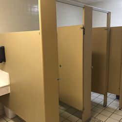 Shell - Women's room