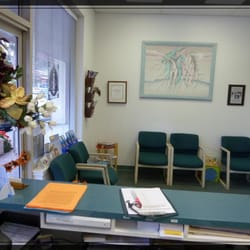 Teresina N Wong, DDS - Waiting room