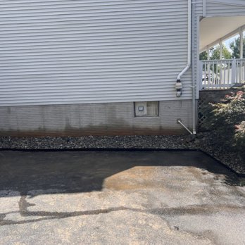 Airy Lawn Service - After picture of river rock installation - Snow Removal Near Me Airy Lawn Service - After picture of river rock installation - Snow Removal Near Me