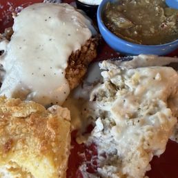 Chicken fried steak, mashed potatoes & green beans Chicken fried steak, mashed potatoes & green beans