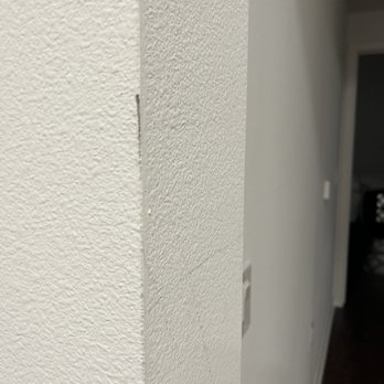 TierOne Movers - Damaged corners - Movers Near Me - San Diego, California