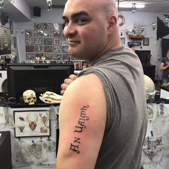 Scottish Rose Tattoo - Piercing Near Me - Minneapolis, Minnesota Scottish Rose Tattoo - Piercing Near Me - Minneapolis, Minnesota