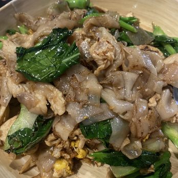 Siam Station - The bomb chicken pad see ewww :) - Thai Near Me - Irvine, California