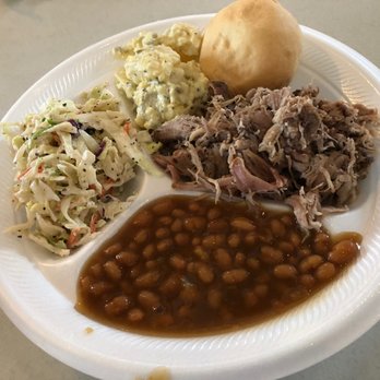 DelMonaco Winery - $10 lunch - pulled pork, slaw and mac/potato salads - Venues & Event Spaces Near Me - Baxter, Tennessee DelMonaco Winery - $10 lunch - pulled pork, slaw and mac/potato salads - Venues & Event Spaces Near Me - Baxter, Tennessee