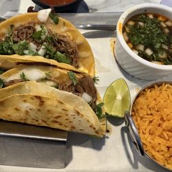 Famosos Tacos & Burritos Express