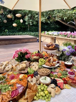 Silverlake Socialite by null