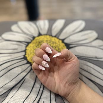 Seven7 Nail & Spa - almond french tip - Nail Salons Near Me - La Habra, California Seven7 Nail & Spa - almond french tip - Nail Salons Near Me - La Habra, California