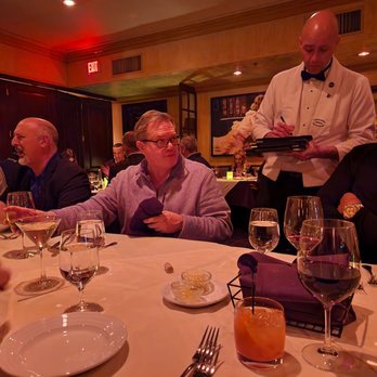 Piero's Italian Cuisine - Corporate event dinner 2 - Italian Near Me - Las Vegas, Nevada Piero's Italian Cuisine - Corporate event dinner 2 - Italian Near Me - Las Vegas, Nevada