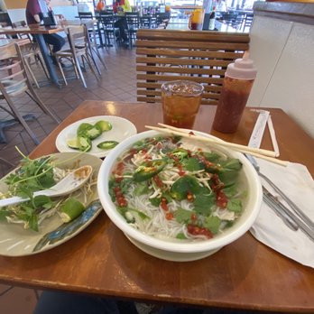 Pho Yen - Pho Ga (L) - Vietnamese Near Me - Friendswood, Texas Pho Yen - Pho Ga (L) - Vietnamese Near Me - Friendswood, Texas