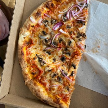 Pizza Vienna - a slice of pizza in a box - Pizza Near Me - Vienna, Virginia Pizza Vienna - a slice of pizza in a box - Pizza Near Me - Vienna, Virginia