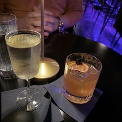 Smoke & Mirror on the right and the dry Gin with Lemon on the left.