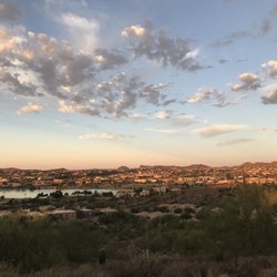 Lake overlook trail - View of the fountain park and town from the top