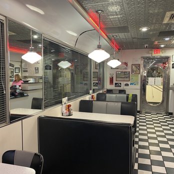 Penny's Diner - Diners Near Me - Low Moor, Virginia Penny's Diner - Diners Near Me - Low Moor, Virginia