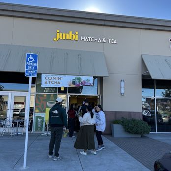 Junbi Matcha & Tea - Line for opening day - Bubble Tea Near Me - Livermore, California Junbi Matcha & Tea - Line for opening day - Bubble Tea Near Me - Livermore, California