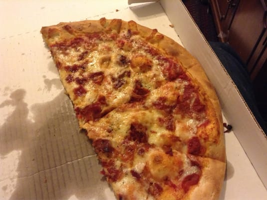 Rockit's Famous Pizza by null