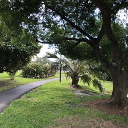 Beautiful park it paid off there waiting