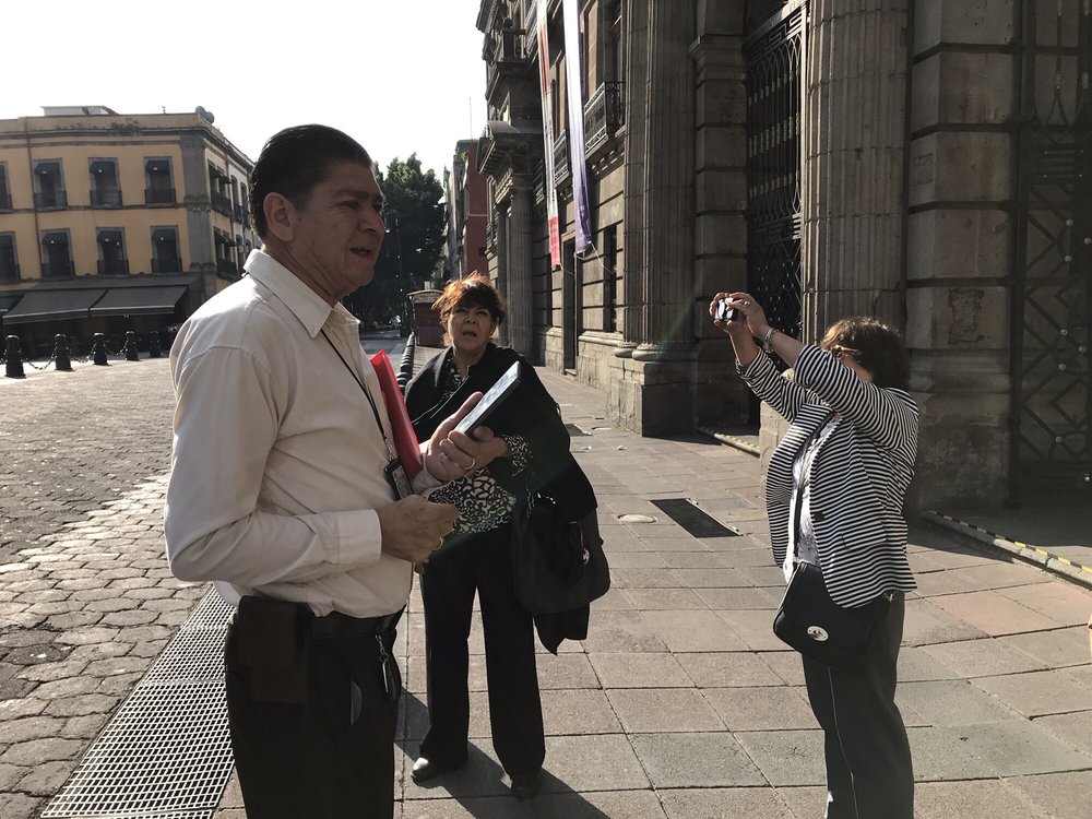 Tour Guide Raul Lopeztello Navarro