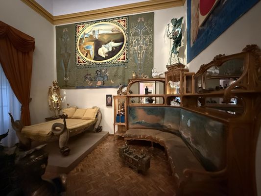 Dalí Theatre-Museum by null