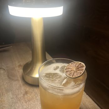Botte Bar - Better Than Alternative - Cocktail Bars Near Me - Astoria, New York Botte Bar - Better Than Alternative - Cocktail Bars Near Me - Astoria, New York