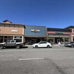 Bell & Hook - Exterior