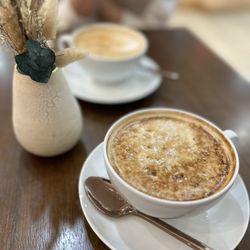 Honey Day Coffee & Kitchen - Crème brûlée latte and injeolmi latte