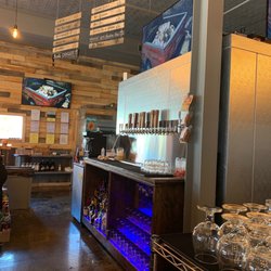 3 Trails Brewing - Three Trails taps