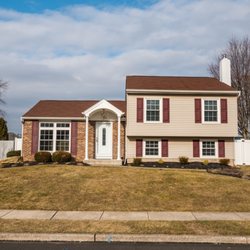 Drew Ferrara-RE/MAX Total - SOLD BY DREW Falls Township