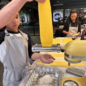 Mix Cooking School - Cooking Schools Near Me - Chandler, Arizona Mix Cooking School - Cooking Schools Near Me - Chandler, Arizona