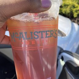 Peach sweet tea