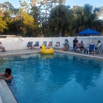 Sun Retreats - RV Parks Near Me - Naples, Florida