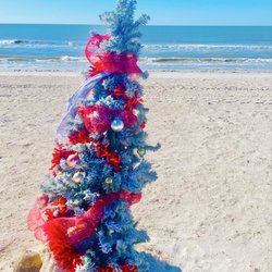 Sunset Beach - Sunny, 81 degrees. Merry Christmas From Sunset Beach OuiOui.