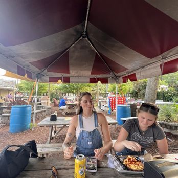 Hank's Filling Station - Lots of trees, tables, live music, games etc. the vibe is incredible, which honestly made me stay out longer then i wanted too - Bars Near Me - Norfolk, Virginia