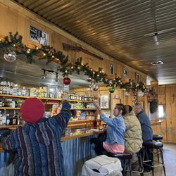 Los Caminos Bar - Christmas Spirit