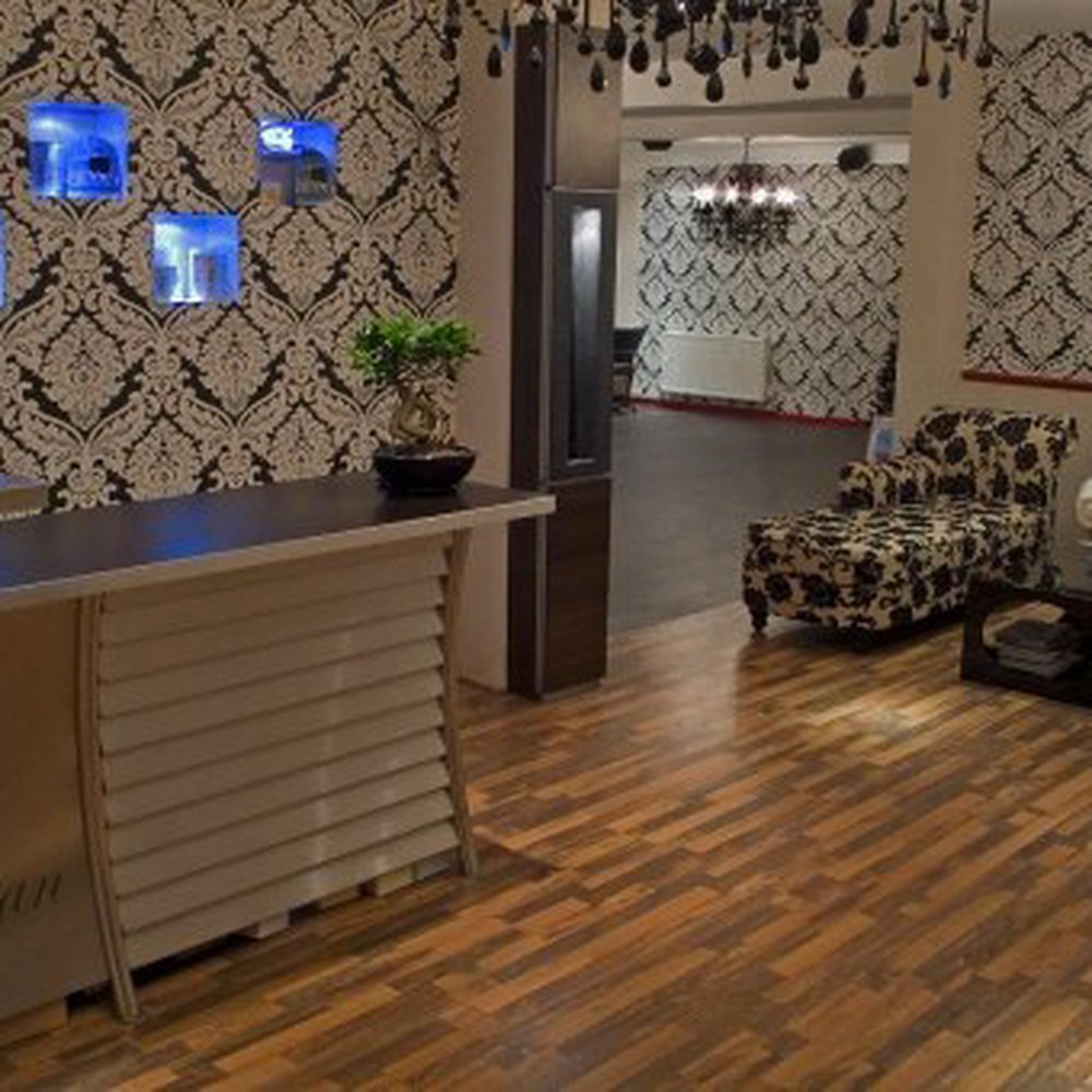 Guy Christian Salon - Reception and waiting area at Guy Christian salon - Hair Salons Near Me - Cardiff, CRF
